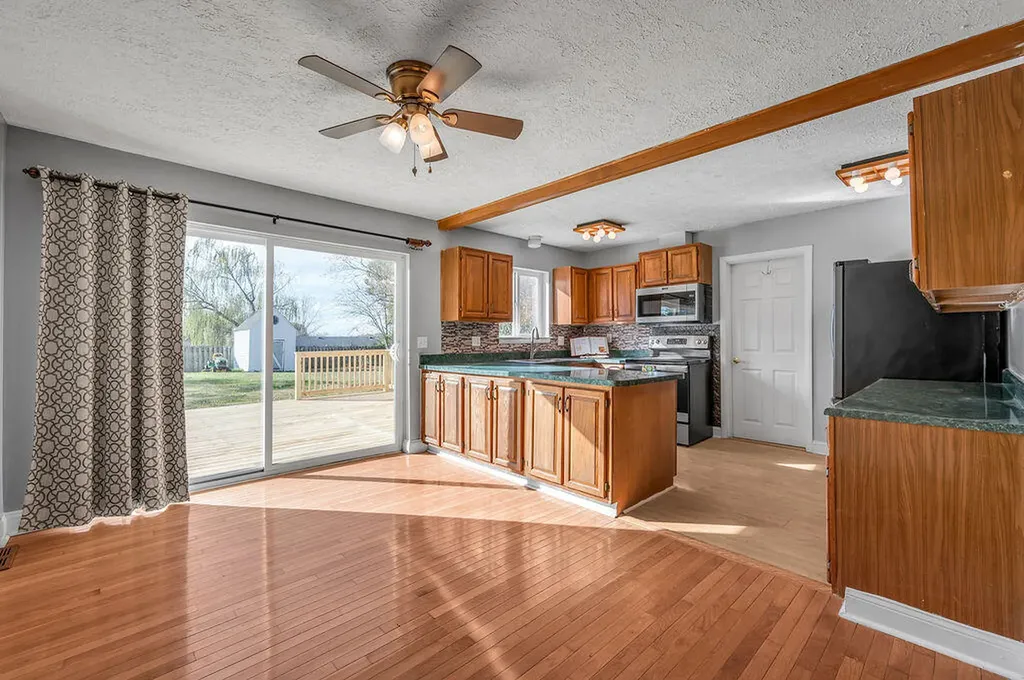 3285 Shoal Lake Drive Lexington KY 40515