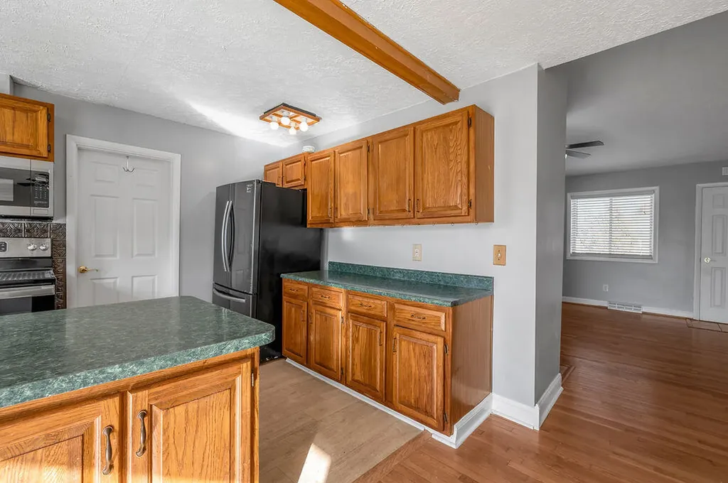 3285 Shoal Lake Drive Lexington KY 40515