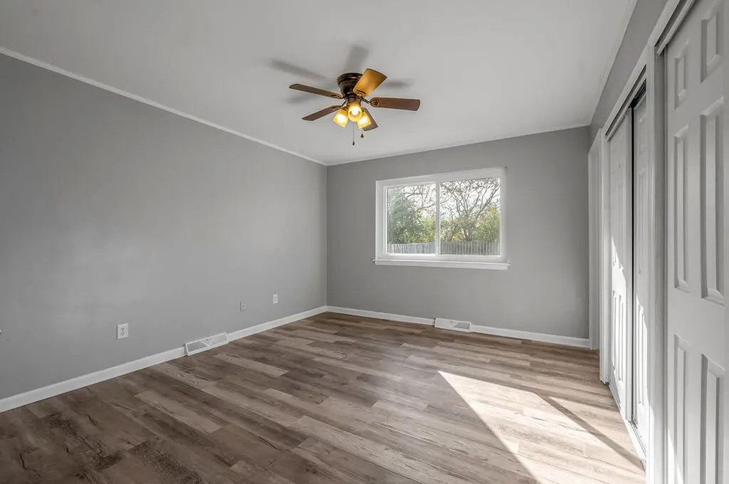 3285 Shoal Lake Drive Lexington KY 40515