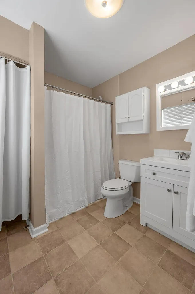 3285 Shoal Lake Drive Lexington KY 40515