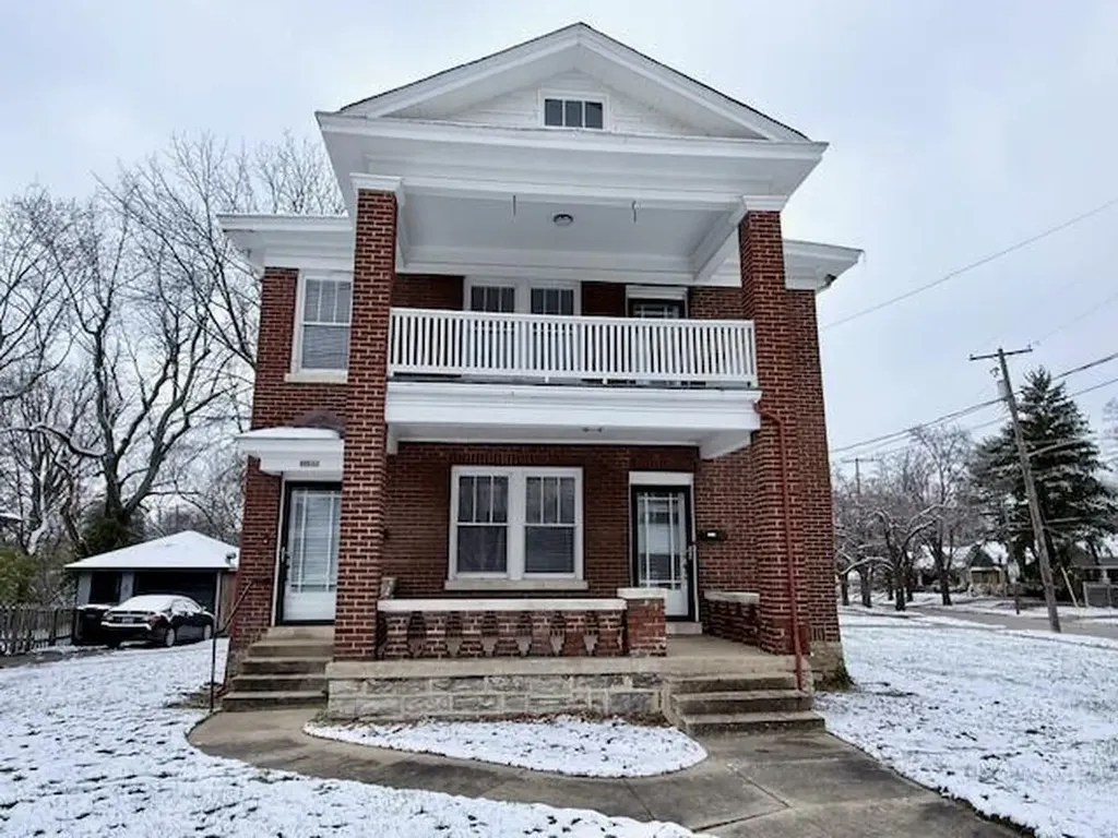 1102 Tates Creek Road Lexington KY 40502
