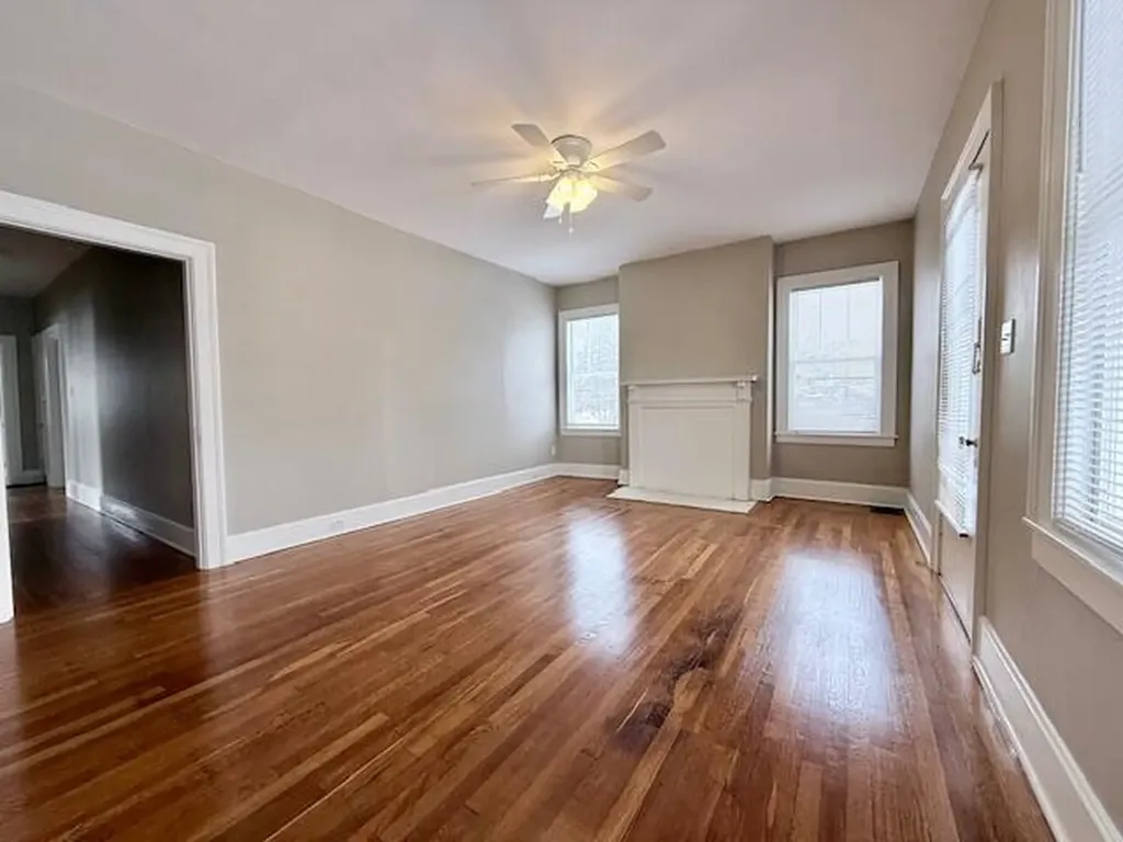 1102 Tates Creek Road Lexington KY 40502