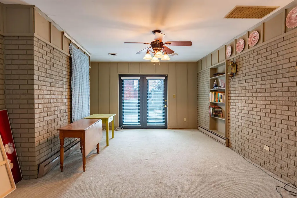 107 Pin Oak Drive Lancaster KY 40444