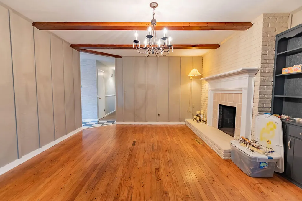 107 Pin Oak Drive Lancaster KY 40444