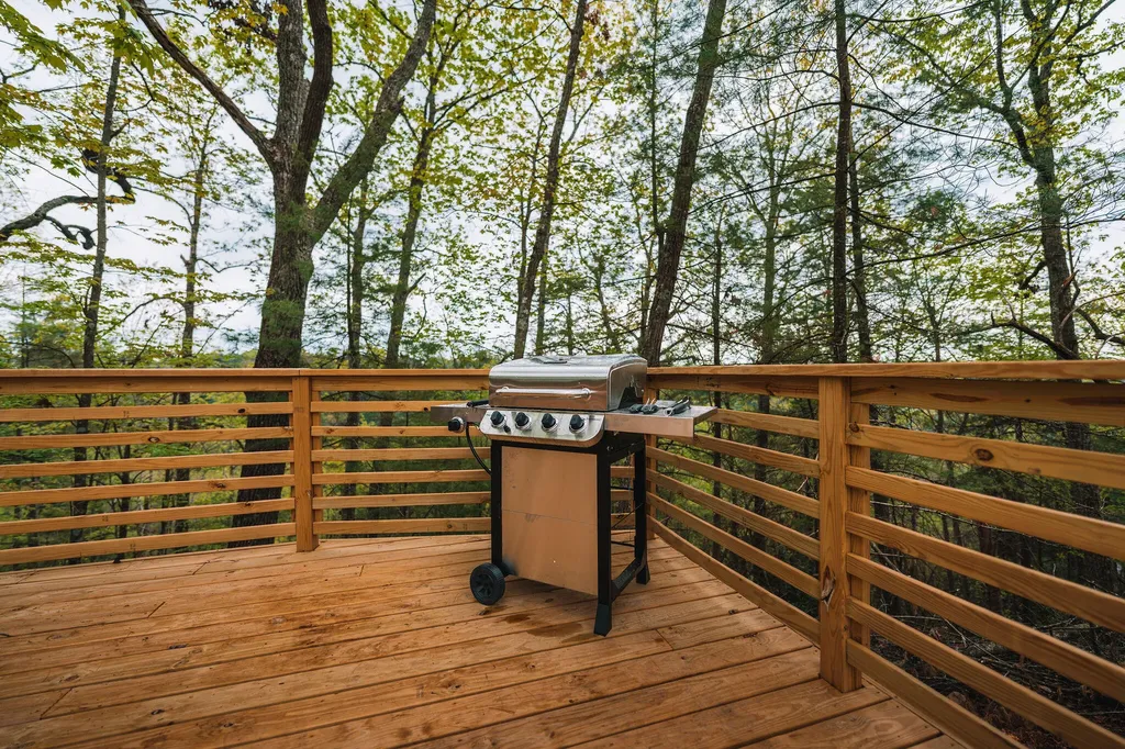 250 Wood Thrush Lane Rogers KY 41365