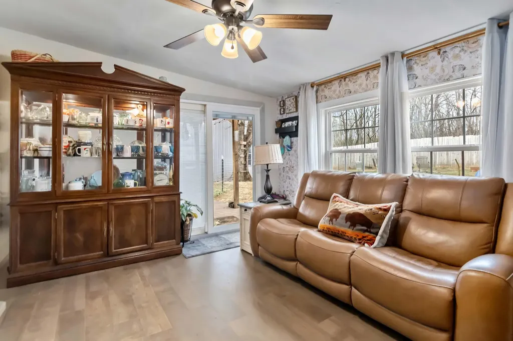 4200 Grays Run Pike Cynthiana KY 41031