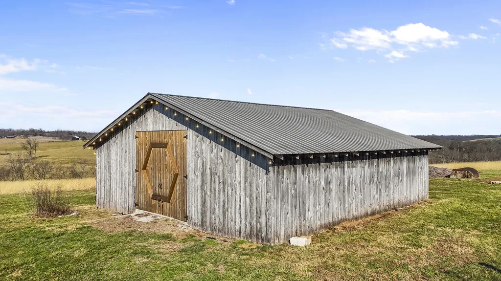 9690 Clifton Road Frankfort KY 40601