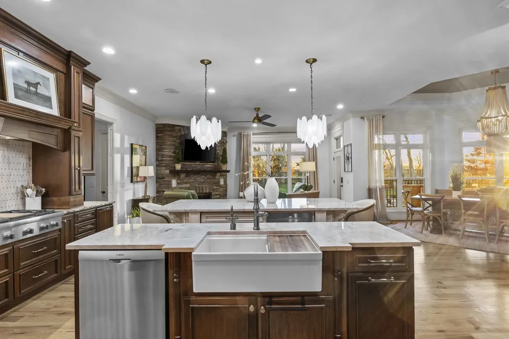 236 E Cambridge Lane Nicholasville KY 40356