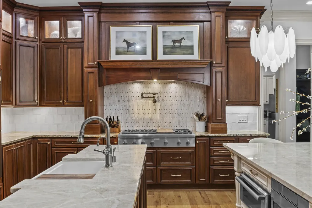 236 E Cambridge Lane Nicholasville KY 40356