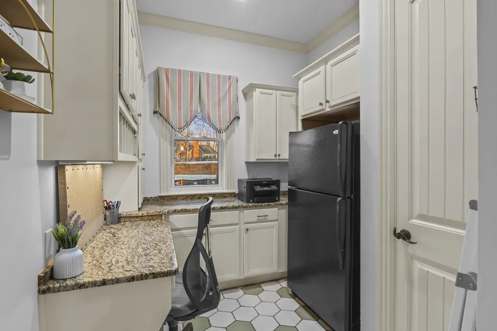 236 E Cambridge Lane Nicholasville KY 40356