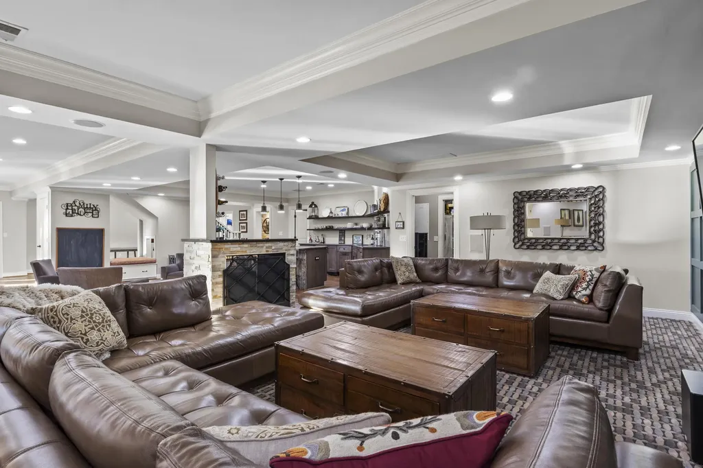 236 E Cambridge Lane Nicholasville KY 40356