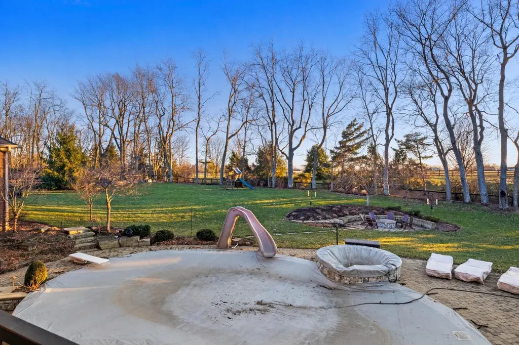 236 E Cambridge Lane Nicholasville KY 40356