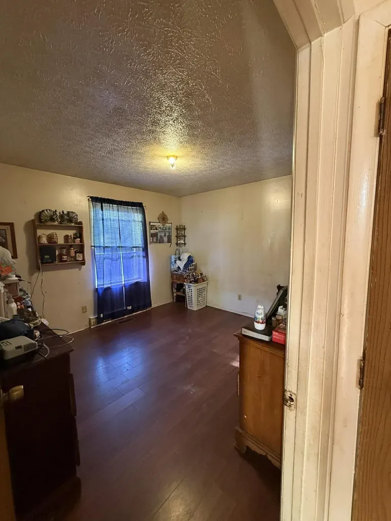 1240 Finger Board Road Vanceburg KY 41179