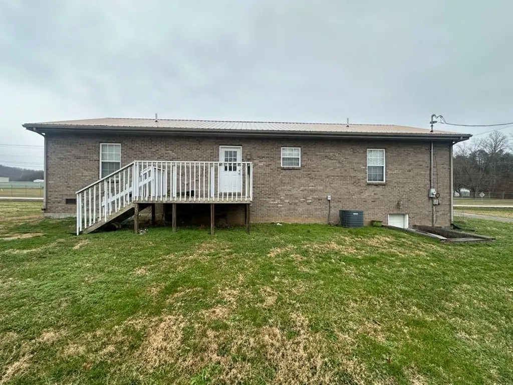 2965 Morris Creek Road Stanton KY 40380