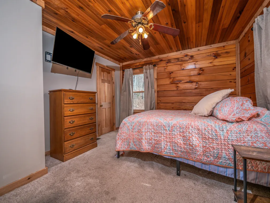 1528 Ky-377 Vanceburg KY 41179