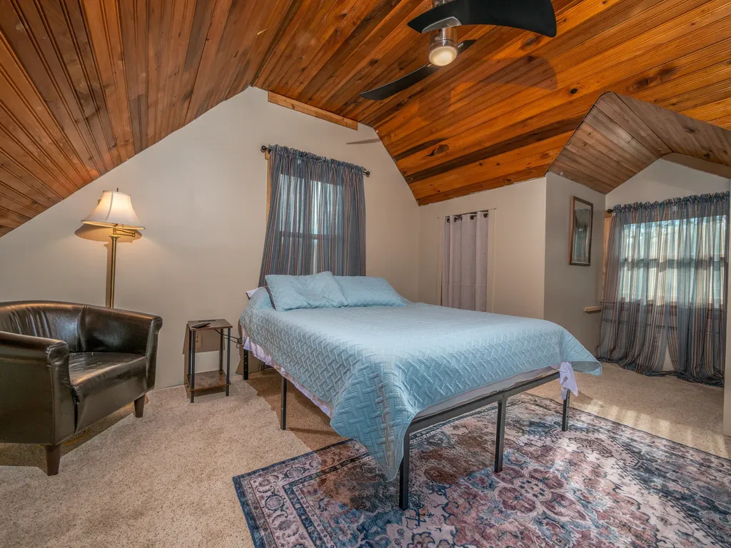 1528 Ky-377 Vanceburg KY 41179