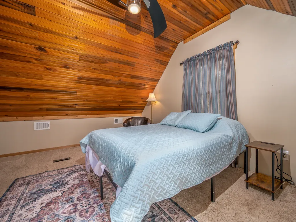 1528 Ky-377 Vanceburg KY 41179
