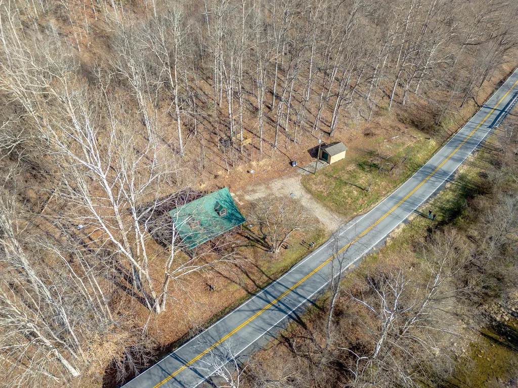 1528 Ky-377 Vanceburg KY 41179