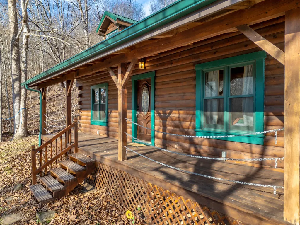 1528 Ky-377 Vanceburg KY 41179