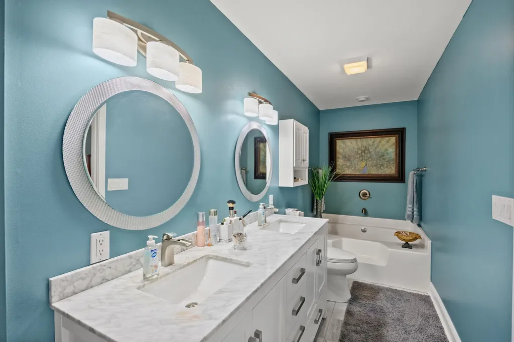 891 W Count Fleet Circle Danville KY 40422