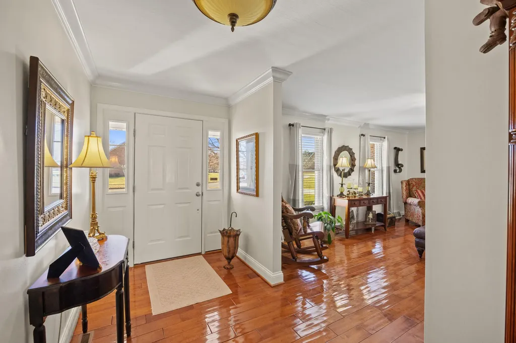 891 W Count Fleet Circle Danville KY 40422