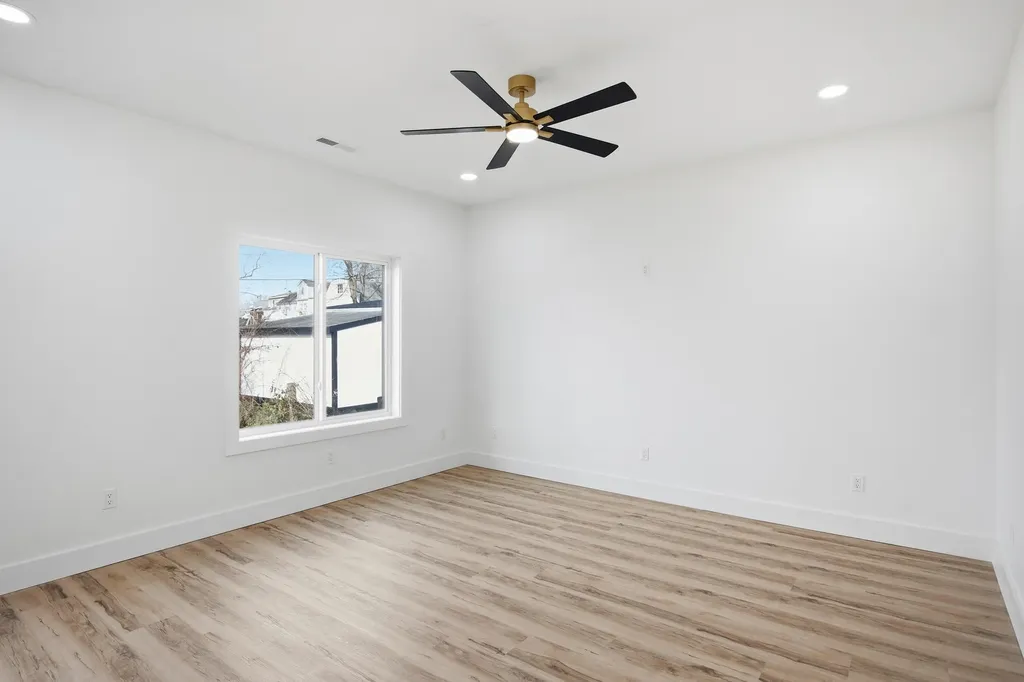 538 S Maple Street Winchester KY 40391