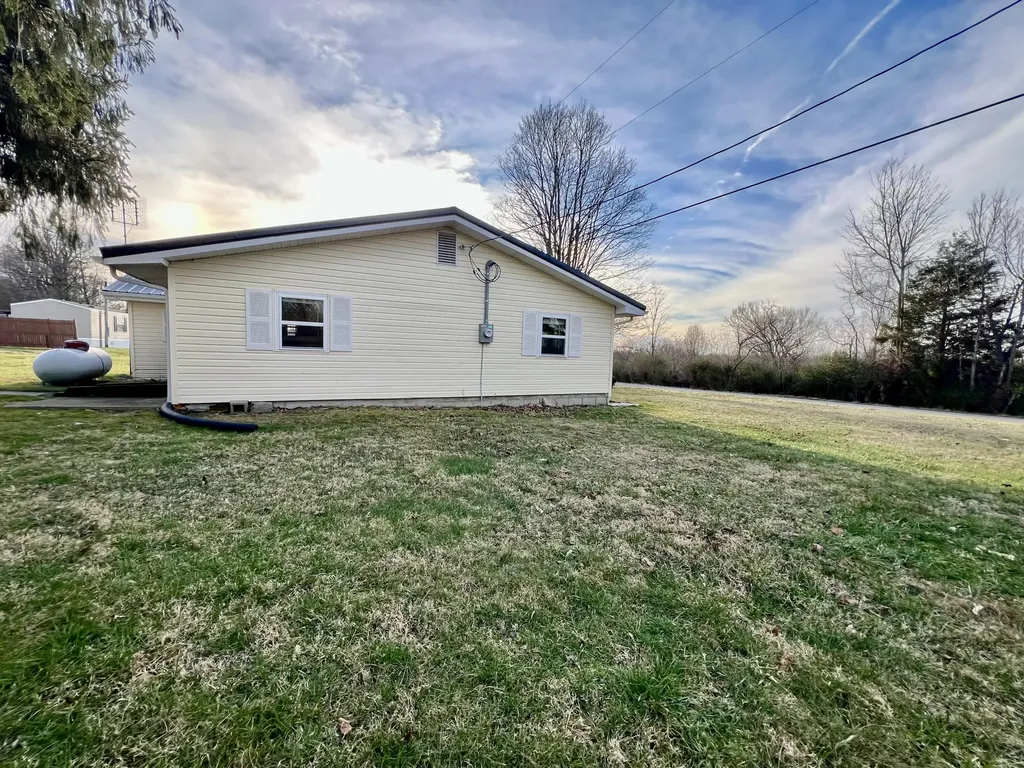 45 Frank Heock Road Crab Orchard KY 40419