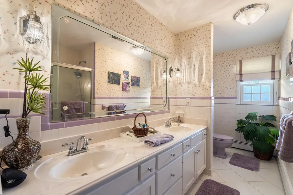 697 Cindy Blair Way Lexington KY 40503