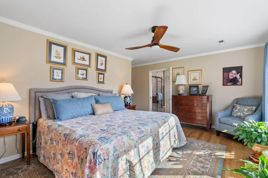 697 Cindy Blair Way Lexington KY 40503