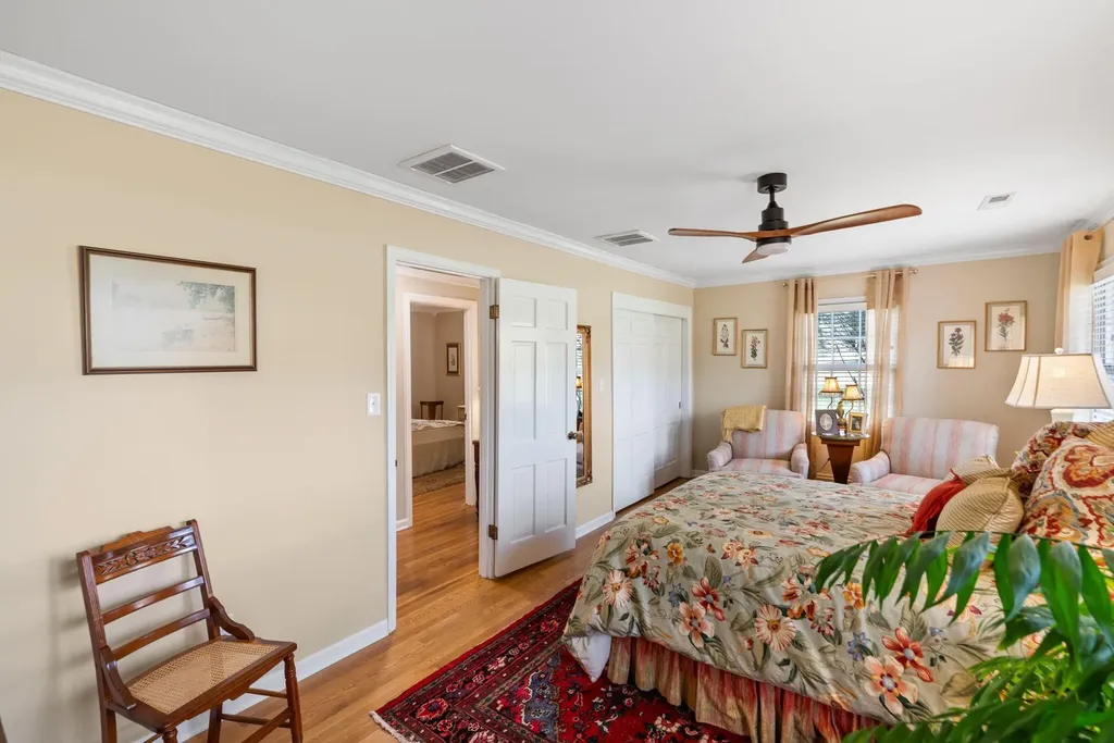 697 Cindy Blair Way Lexington KY 40503