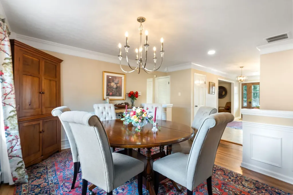 697 Cindy Blair Way Lexington KY 40503