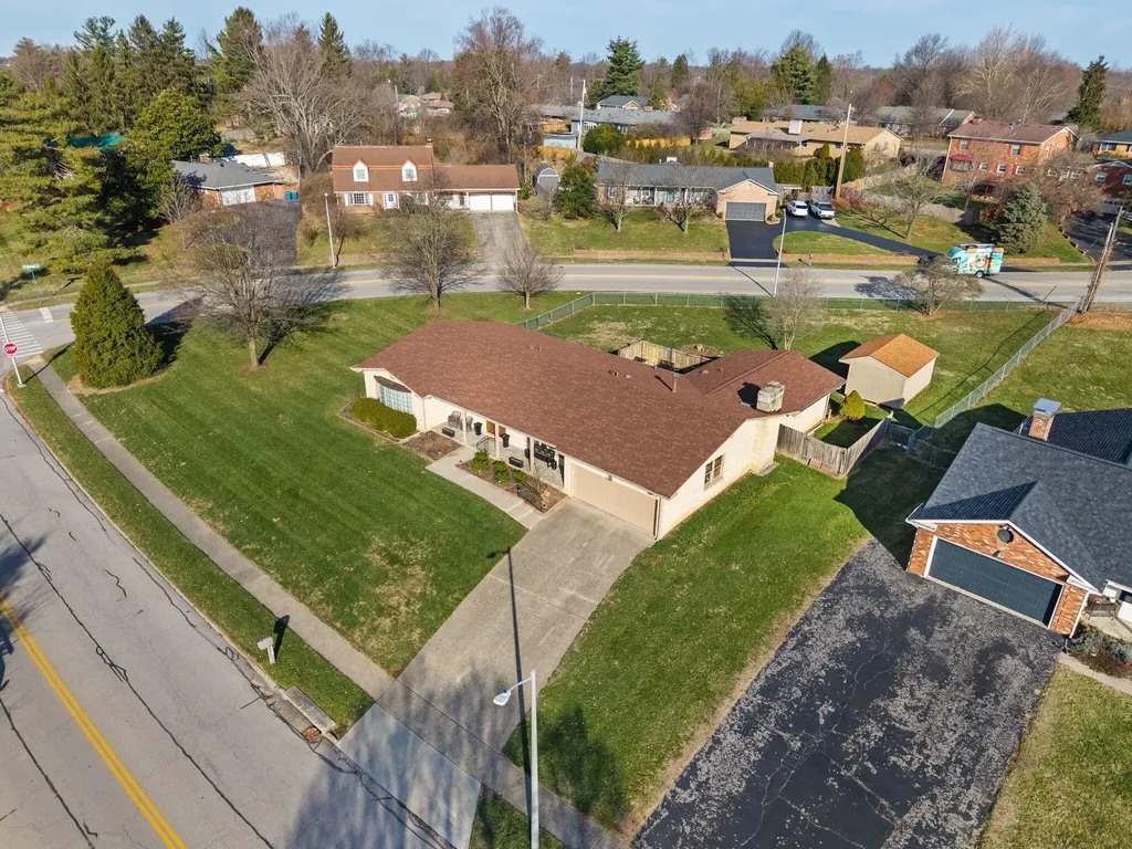 697 Cindy Blair Way Lexington KY 40503