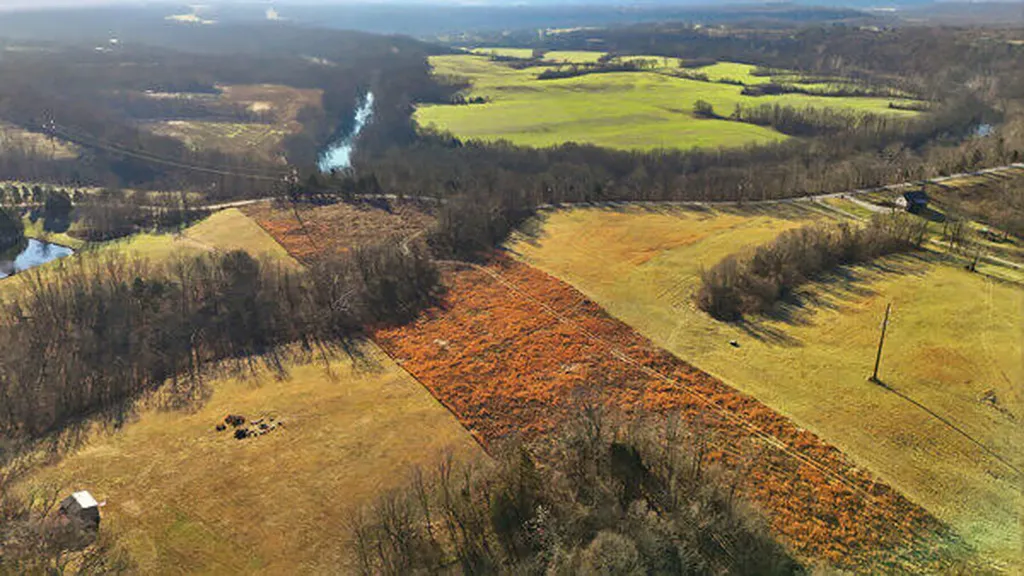 Tract 2-l Yoder Tipon Road Taylorsville KY 40071