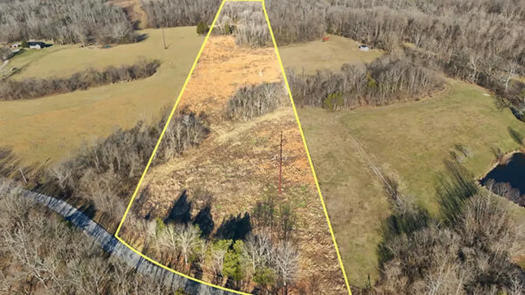 Tract 2-l Yoder Tipon Road Taylorsville KY 40071