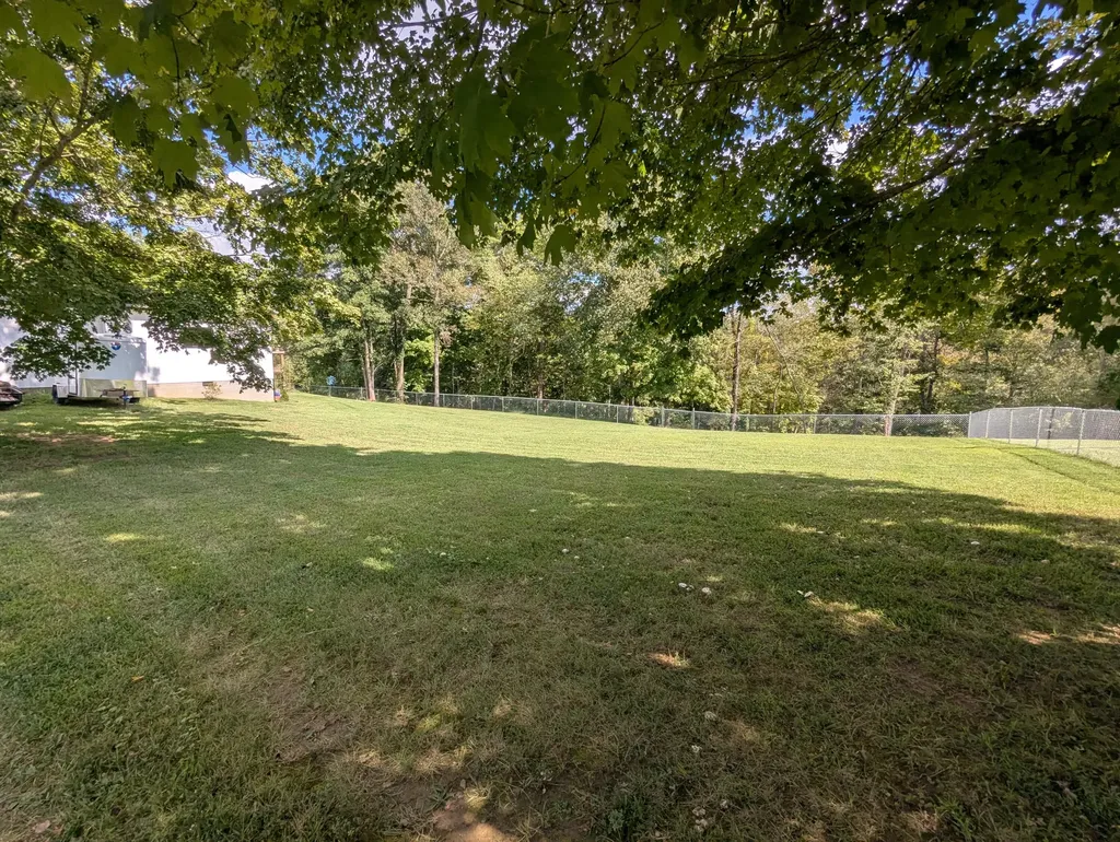 3013 Centerview Rough River Lane Hudson KY 40145