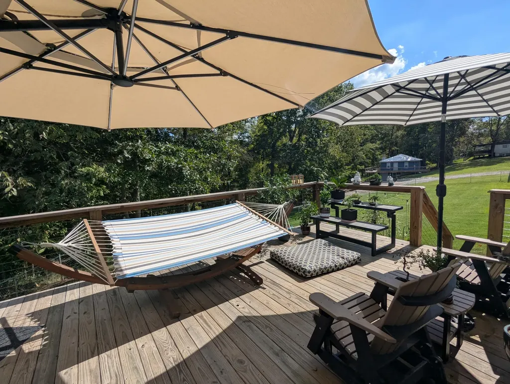 3013 Centerview Rough River Lane Hudson KY 40145