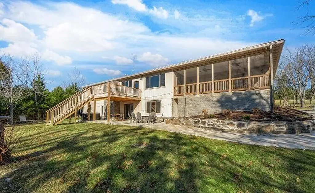 2250 Willisburg Road Lawrenceburg KY 40342