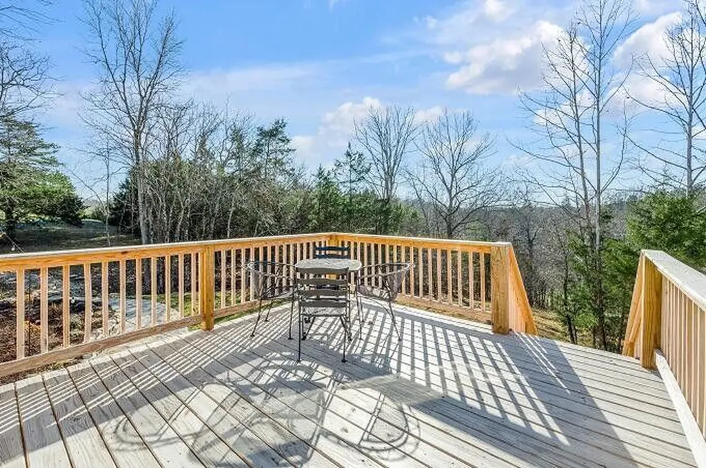 2250 Willisburg Road Lawrenceburg KY 40342
