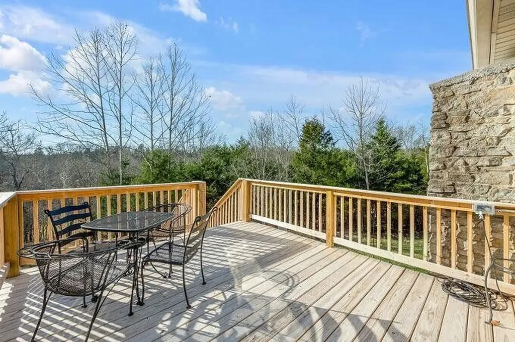 2250 Willisburg Road Lawrenceburg KY 40342