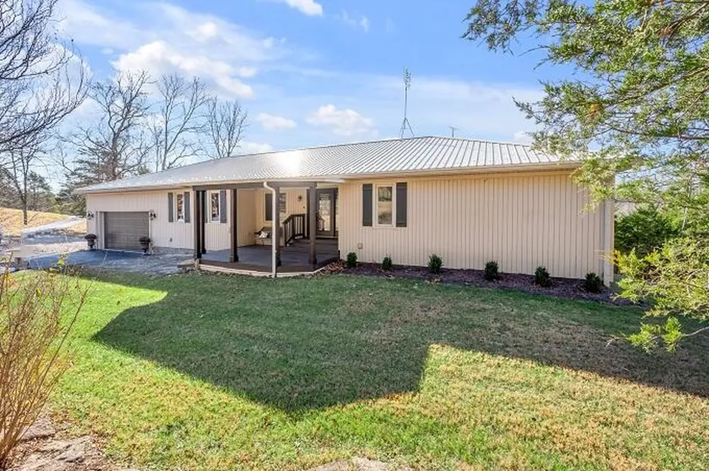 2250 Willisburg Road Lawrenceburg KY 40342