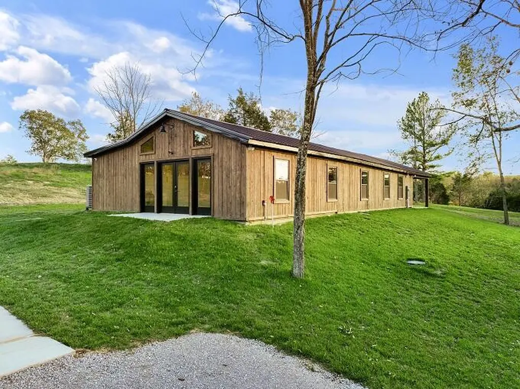 2250 Willisburg Road Lawrenceburg KY 40342