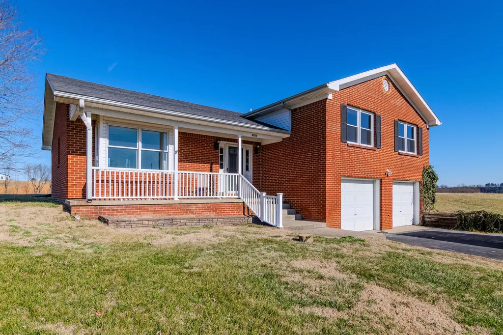 4705 Chenault Bridge Road Danville KY 40422