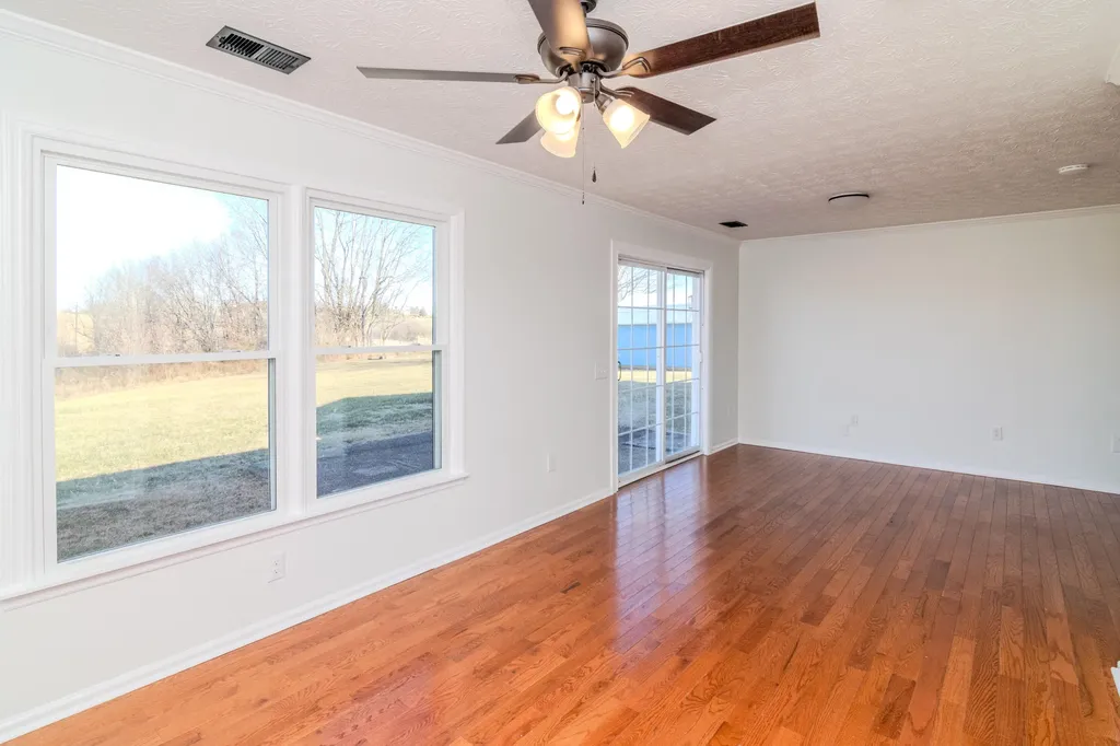 4705 Chenault Bridge Road Danville KY 40422