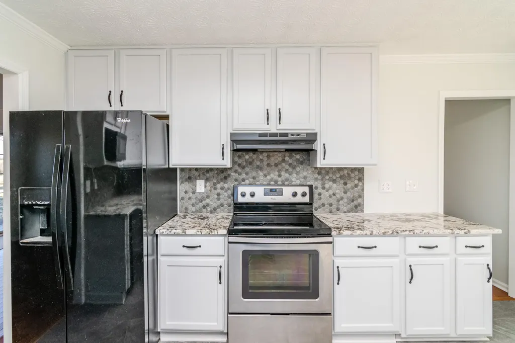 4705 Chenault Bridge Road Danville KY 40422