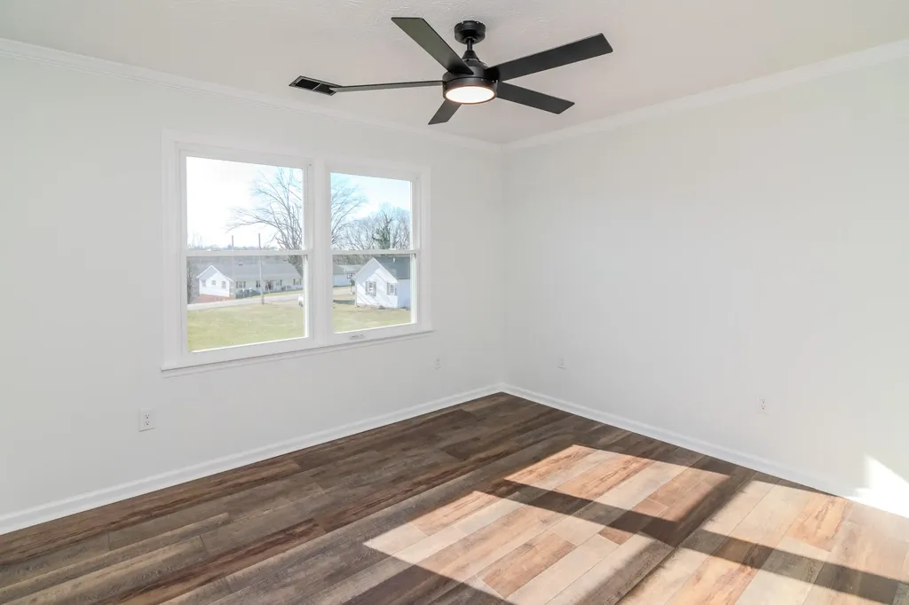 4705 Chenault Bridge Road Danville KY 40422