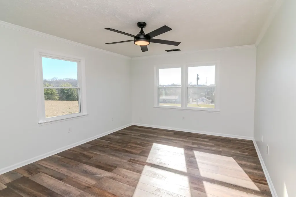 4705 Chenault Bridge Road Danville KY 40422