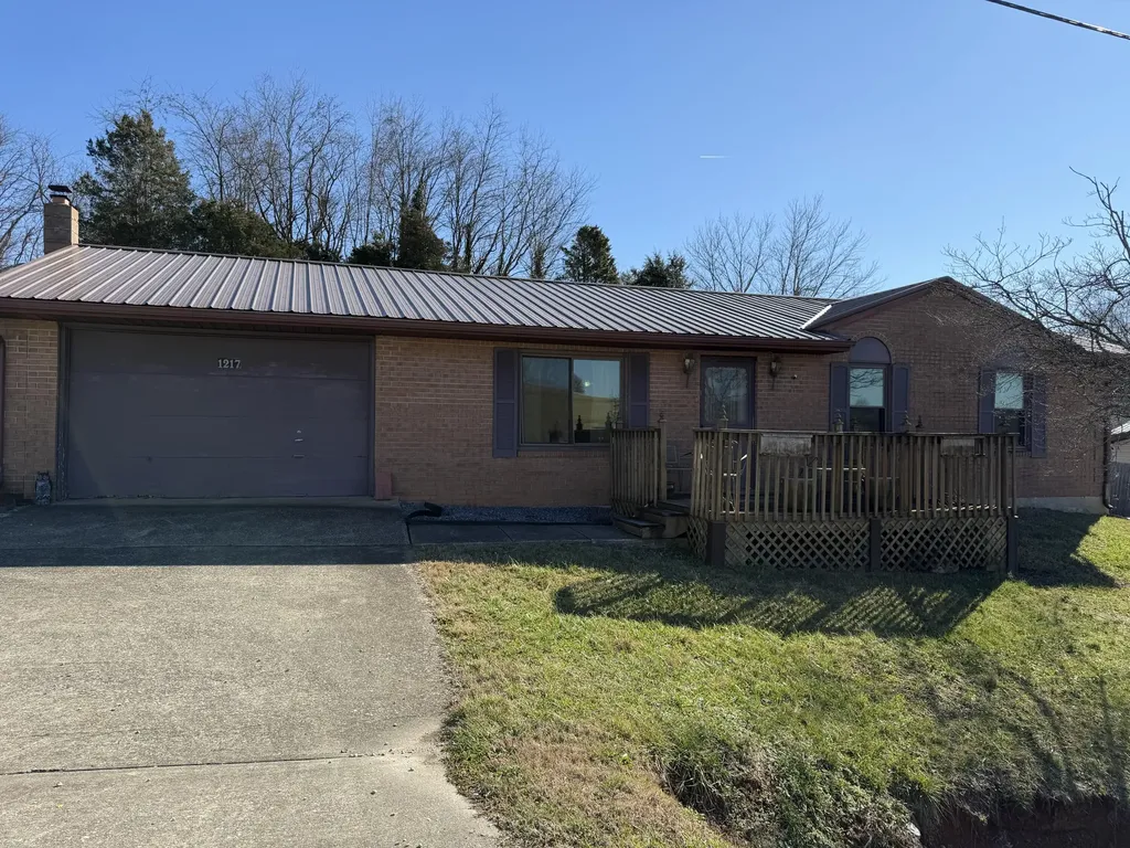 1217 Oak Hill Road Somerset KY 42503