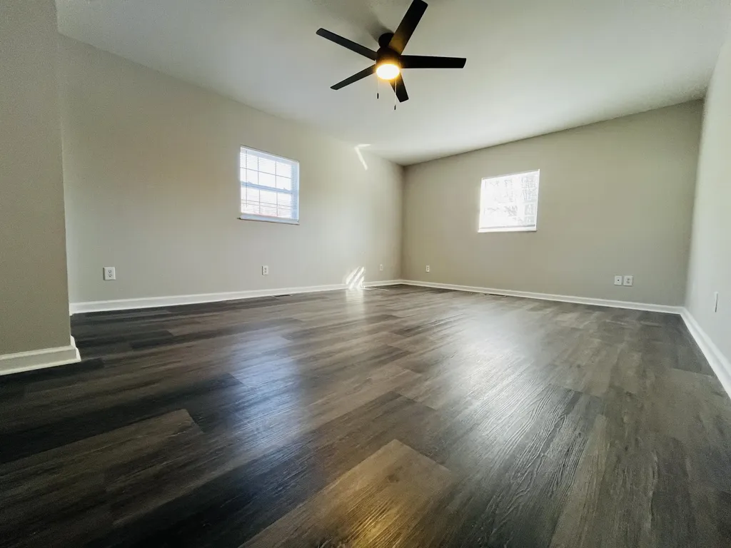 1605 Barrett Road London KY 40741