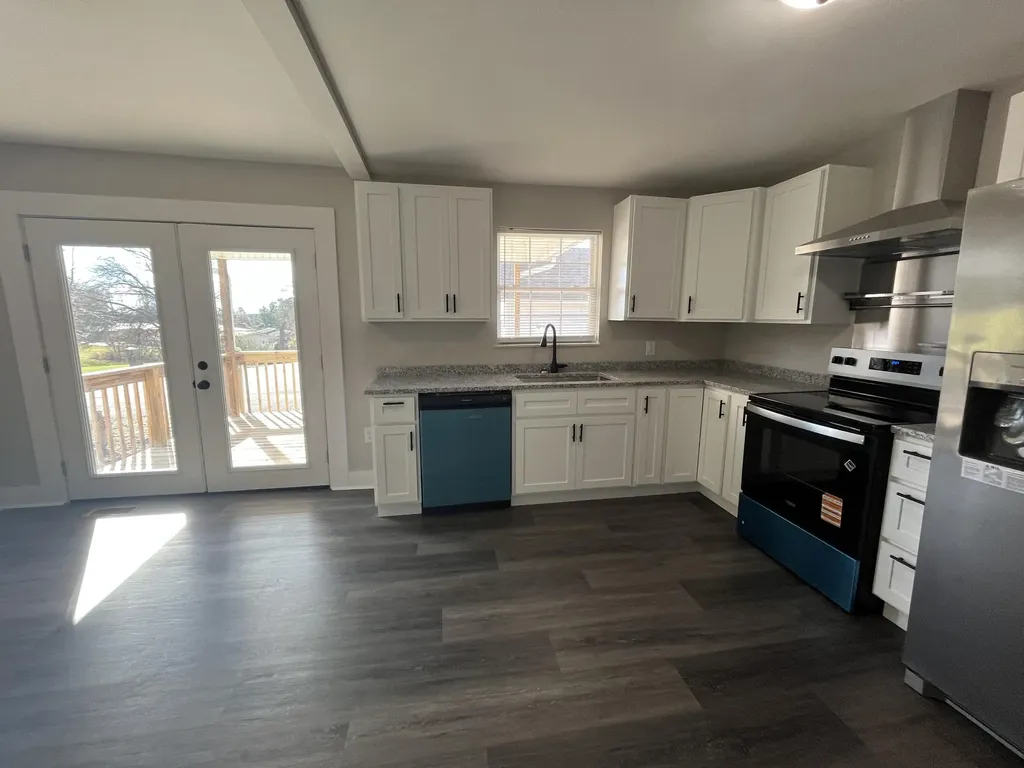 1605 Barrett Road London KY 40741