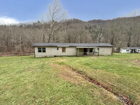 15872 KY-38 Evarts KY 40828